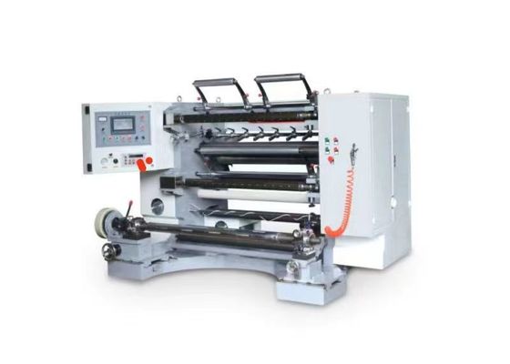 Volledig automatische machine voor het snijden en terugdraaien van PVC-films