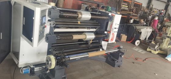 Verticale snijmachine 1300 mm Papier snijmachine 380 V Min Breedte 50 mm