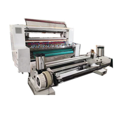 Hoogprecisie horizontale snijmachine Kraftpapier snij- en terugspoelmachine Lange-snijmachine