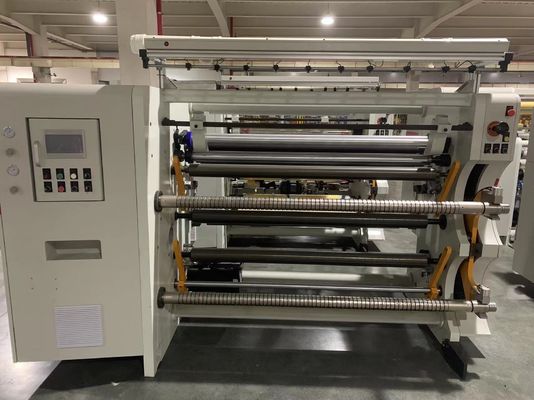 Drie motoren Dunne Film Paper Roll Slitter Aluminium Foil Rewinder Slitting Machine 1300mm